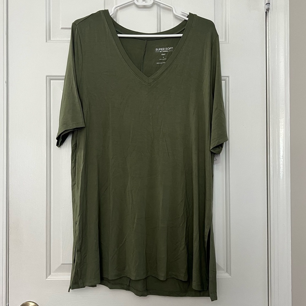 Torrid Super Soft Olive Short Sleeve V-Neck Top